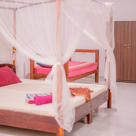Monkey Villa Hikkaduwa Exterior foto