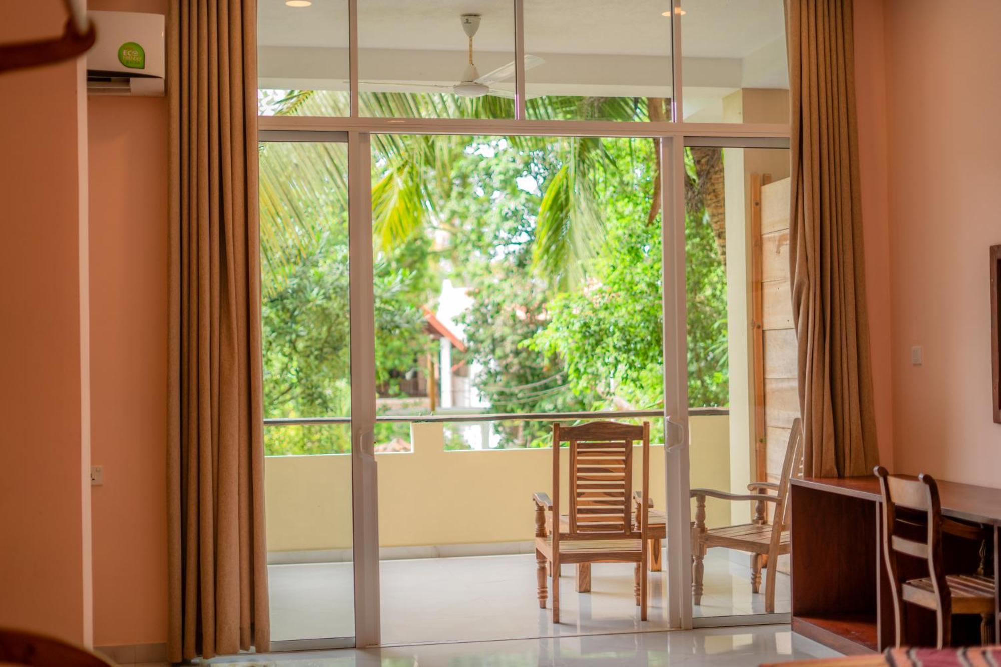 Monkey Villa Hikkaduwa Exterior foto